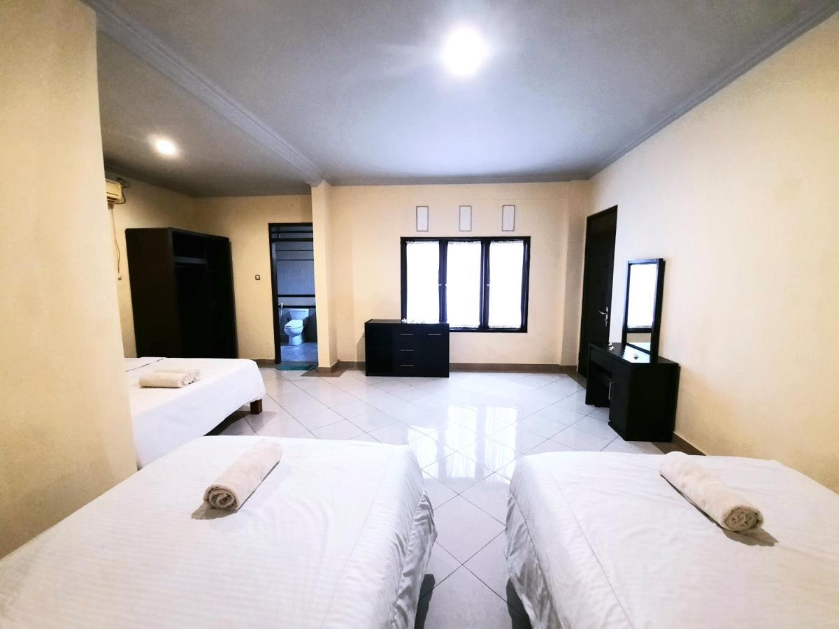 Ganggas Homestay Jimbaran Exterior foto
